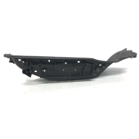 Plancher marche pied gauche YAMAHA VP 125 2008-2012 XCITY