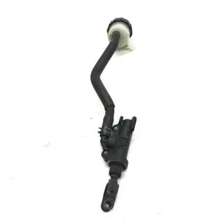 Maitre cylindre frein arriere YAMAHA XJR 1300 1999-2004