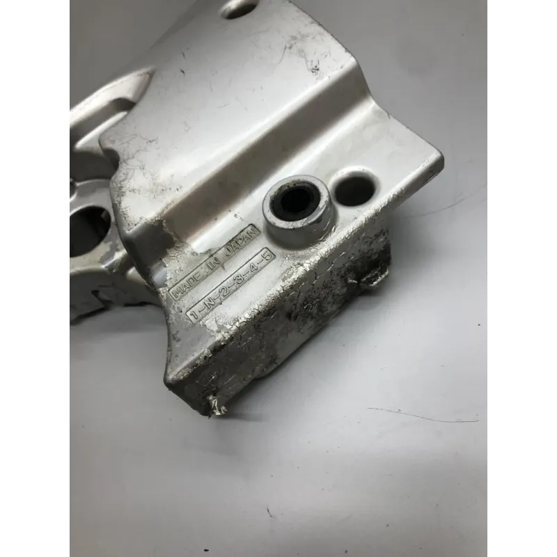 Carter pignon de sortie de boite YAMAHA XJR 1300 1999-2004