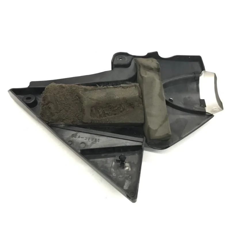 Cache carenage sous selle gauche YAMAHA XJR 1300 1999-2004