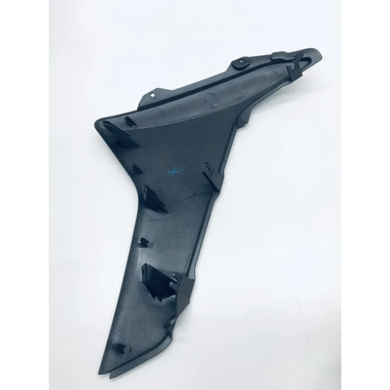 Demi sabot gauche YAMAHA GPD 125 2015-2019 NMAX