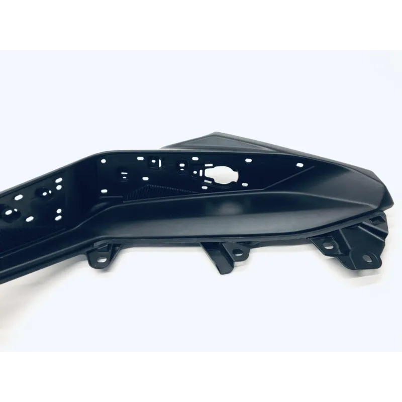 Plancher marche pied droit YAMAHA GPD 125 2015-2019 NMAX