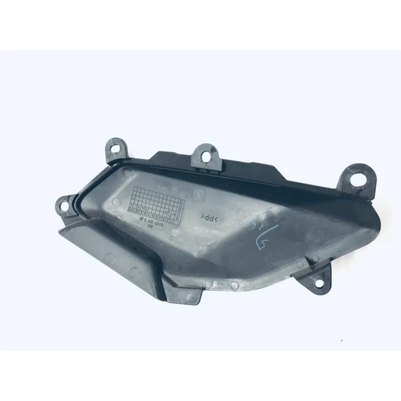 Cache lateral droit YAMAHA GPD 125 2015-2019 NMAX