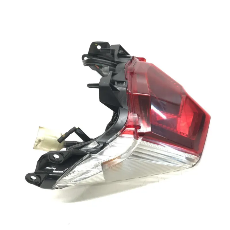 Feu arriere HONDA NSS 125 2015-2016 FORZA