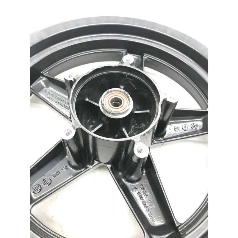 Jante avant YAMAHA YPR 125 2010-2013 XMAX