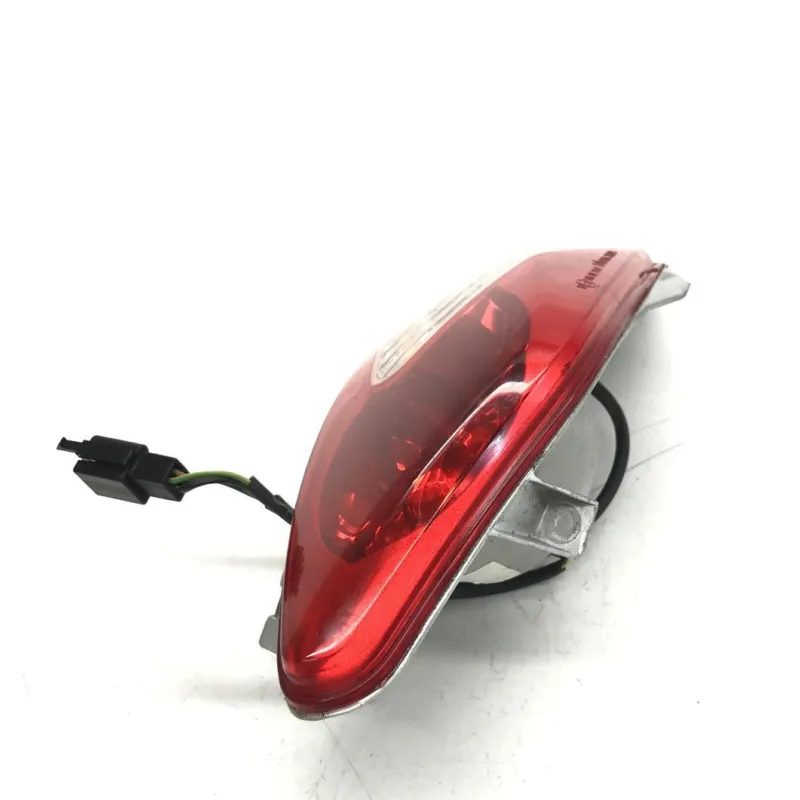 Feu arriere droit YAMAHA VP 125 2008-2012 XCITY
