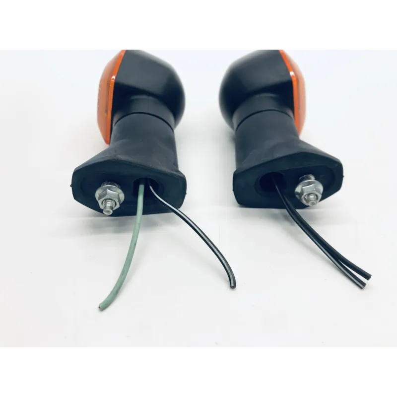 Clignotants arriere SUZUKI GSR 750 2011-2016