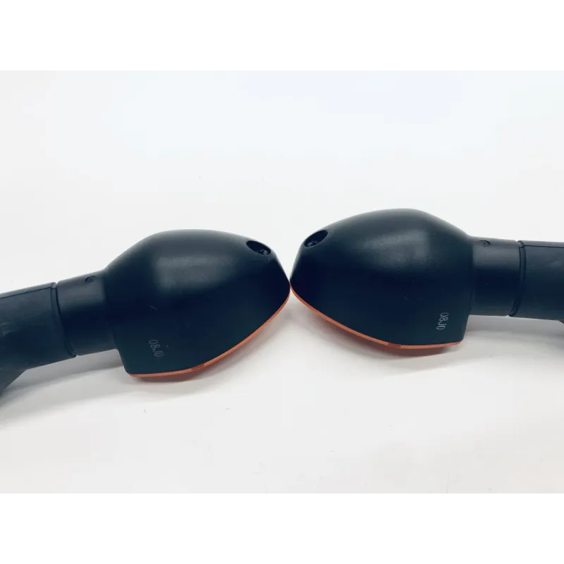 Clignotants arriere SUZUKI GSR 750 2011-2016