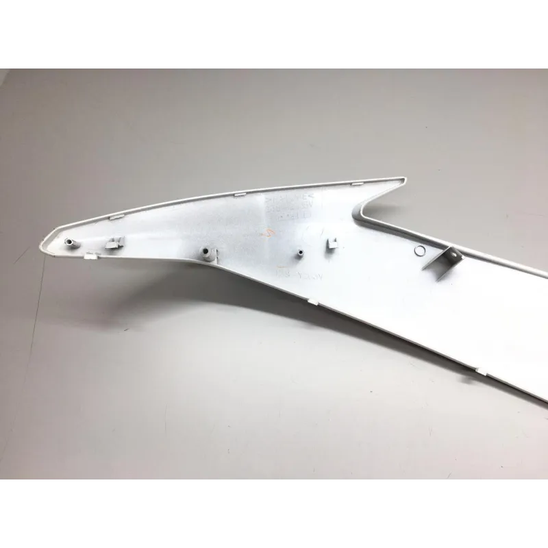 Cache flanc de carenage droit YAMAHA YZF 600 2008-2012 R6