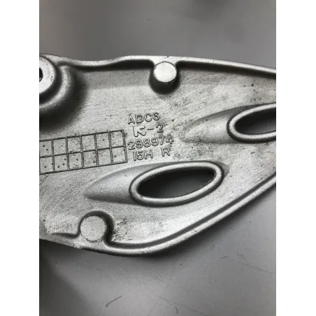 Platine avant droite SUZUKI GSXR 1300 2008-2017 HAYABUSA