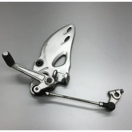 Platine avant gauche SUZUKI GSXR 1300 2008-2017 HAYABUSA