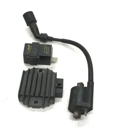 Regulateur charge batterie MBK YP 125 2003-2006 SKYLINER
