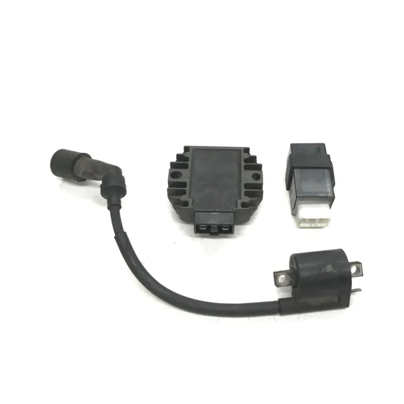 Regulateur charge batterie MBK YP 125 2003-2006 SKYLINER
