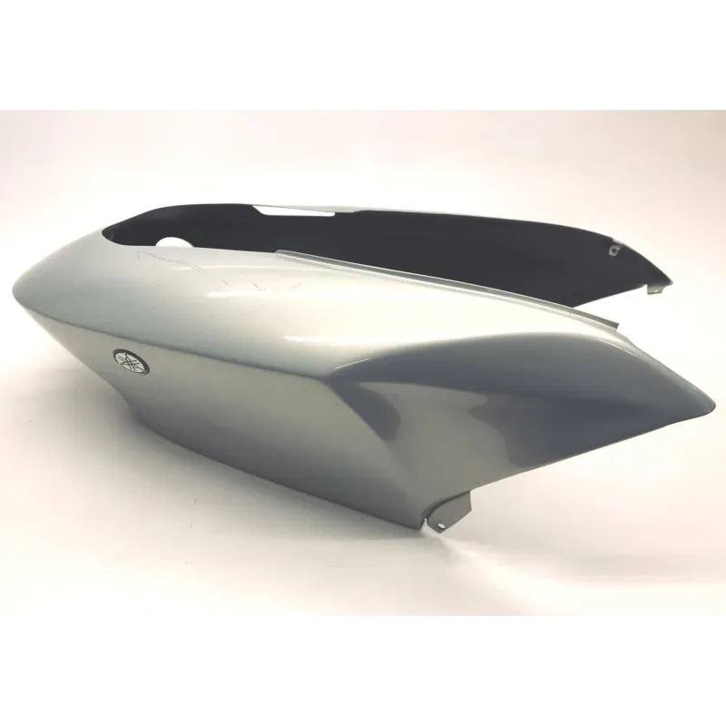 Cache carenage coque arriere YAMAHA YP 125 2003-2006 MAJESTY
