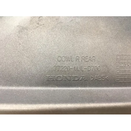 Cache carenage coque arriere droit HONDA NC 700 D 2012-2013 INTEGRA