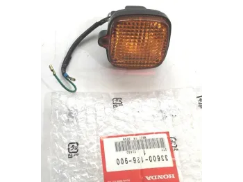 Clignotant arriere droit HONDA ST 50 1988-1996 DAX