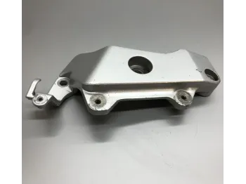 Support moteur droit HONDA CB 600 F 2002 HORNET