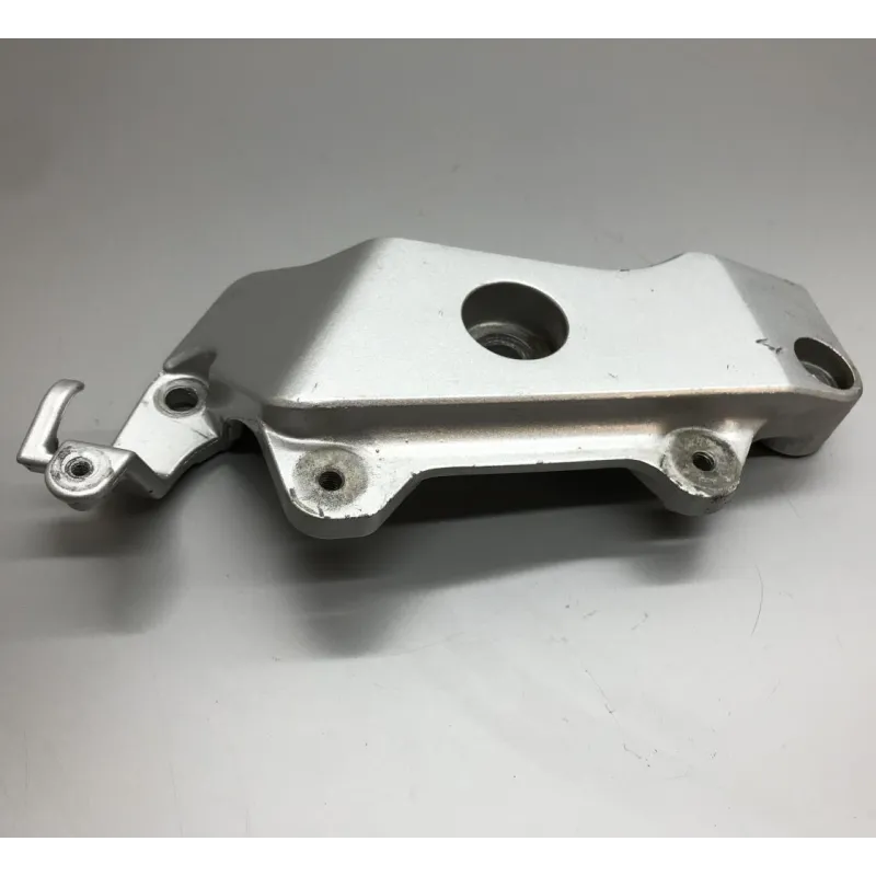 Support moteur droit HONDA CB 600 F 2002 HORNET