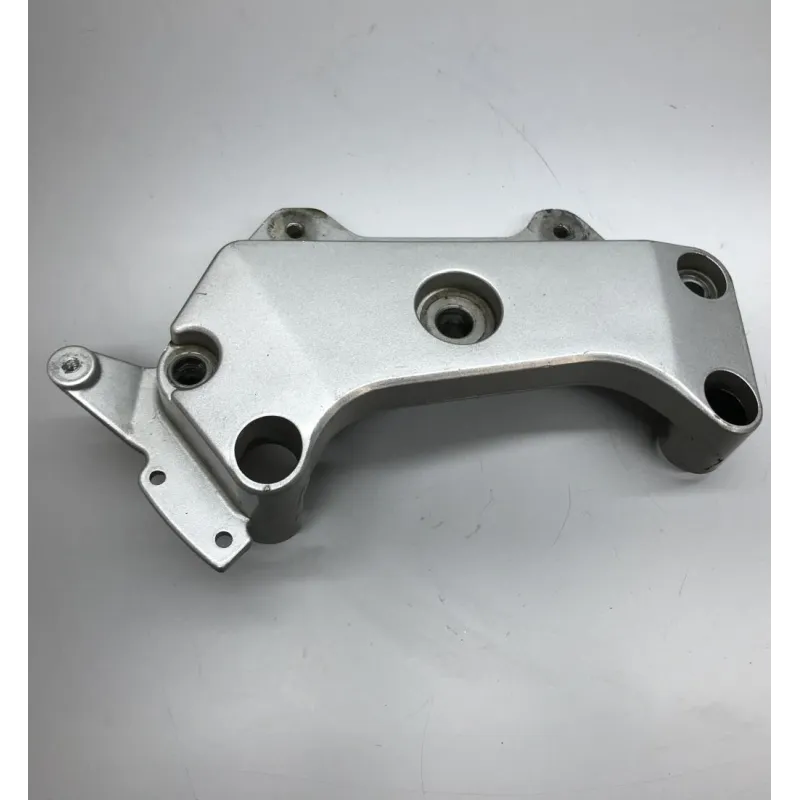 Support moteur gauche HONDA CB 600 F 2002 HORNET