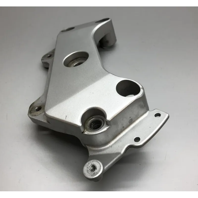 Support moteur gauche HONDA CB 600 F 2002 HORNET
