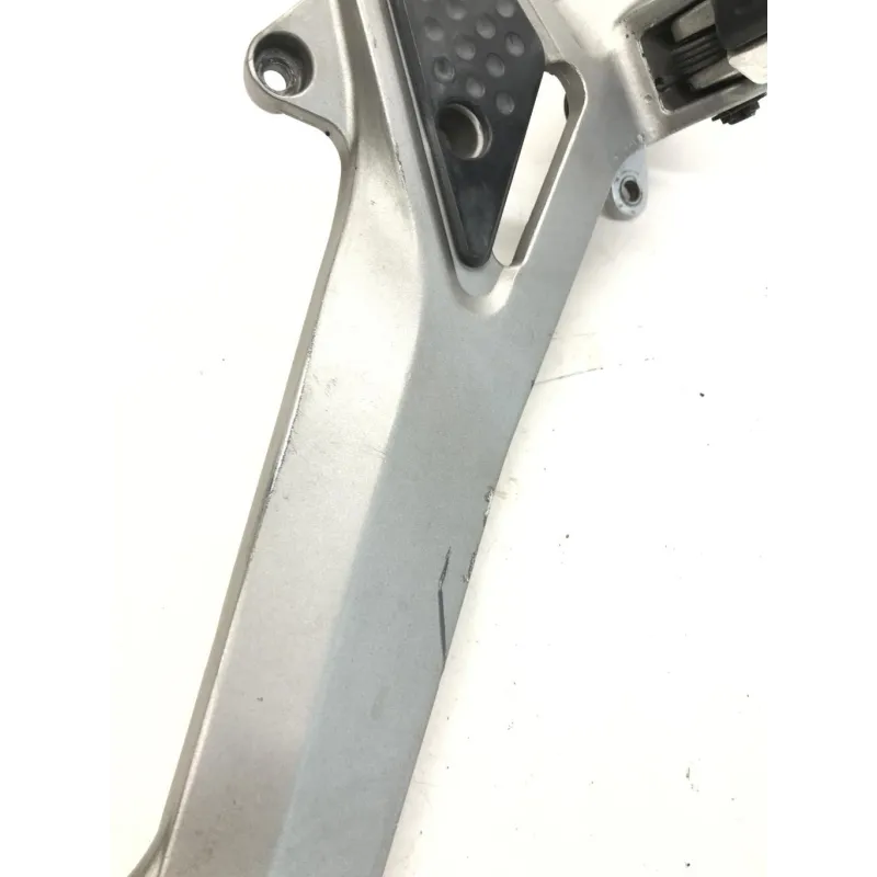 Platine avant droite HONDA CB 600 F 2002 HORNET