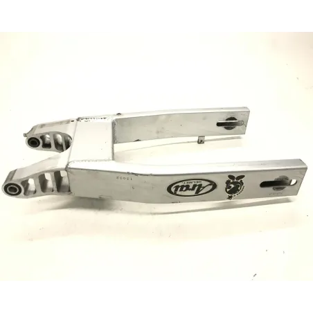 Bras oscillant HONDA CB 600 F 2002 HORNET