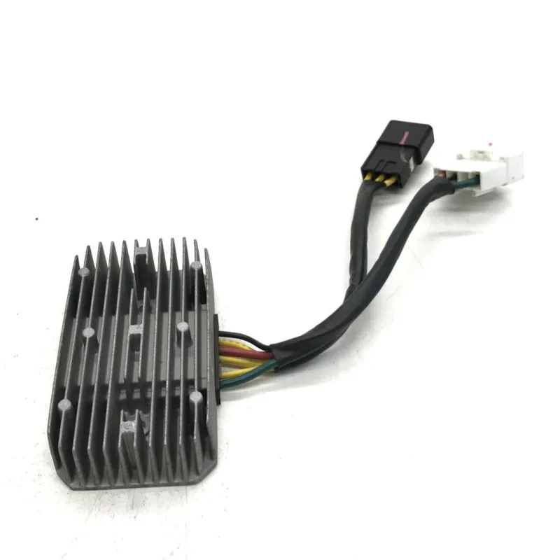 Regulateur charge batterie SYM MAXSYM 600 2014-2017