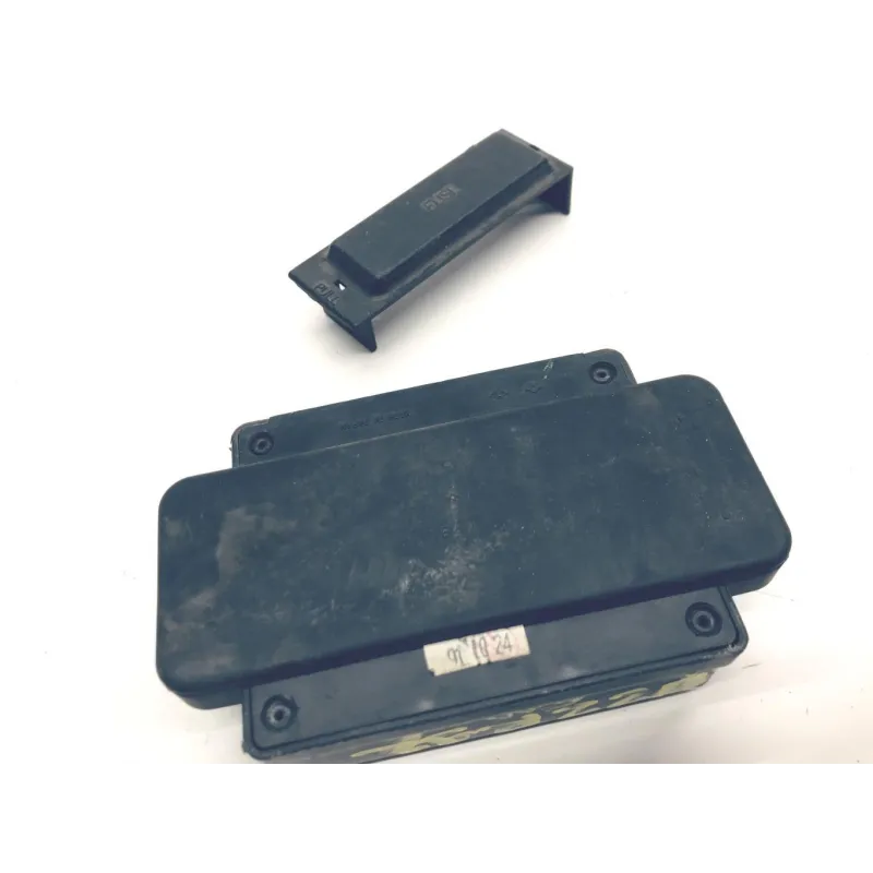 Boite a fusibles KAWASAKI GPX 600 R 1988-1995