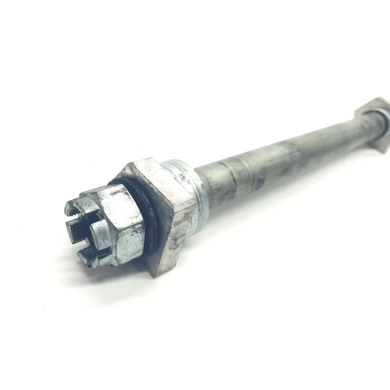 Axe de roue arriere KAWASAKI Z 1000 2007-2009
