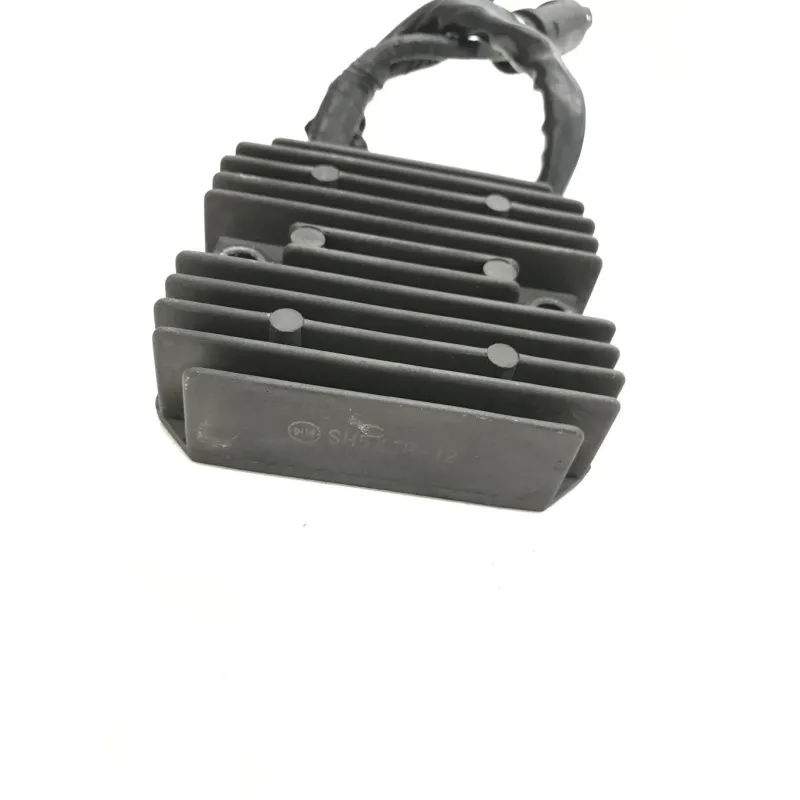Regulateur charge batterie BMW F 650 CS 2002-2006 SCARVER