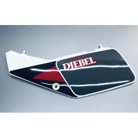 Cache carenage sous selle gauche SUZUKI DR 650 R 1990-1991