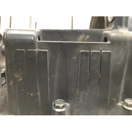 Carter moteur SUZUKI GSXR 1100 1986-1987