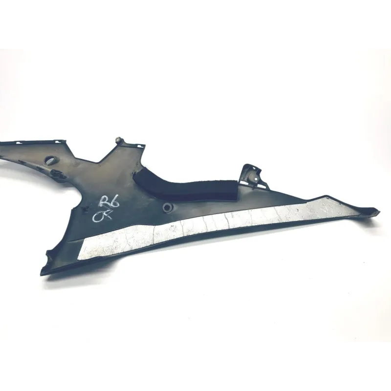 Cache flanc de carenage droit YAMAHA YZF 600 2008-2012 R6