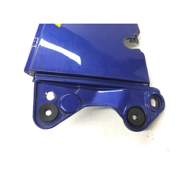 Cache carenage coque arriere gauche SUZUKI GSXR 750 1985-1986