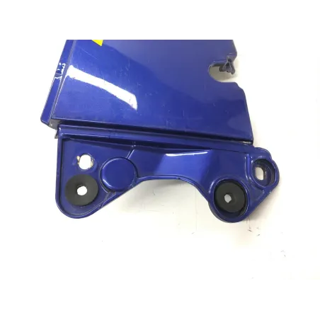 Cache carenage coque arriere gauche SUZUKI GSXR 750 1985-1986
