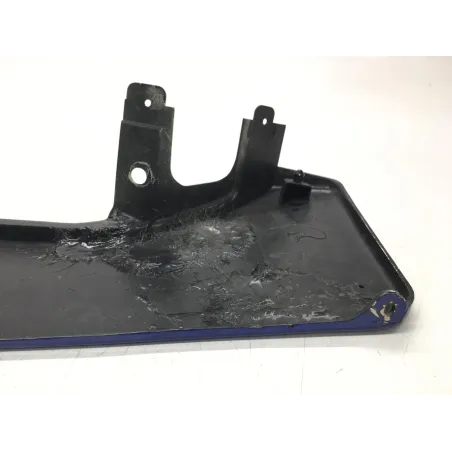 Cache carenage coque arriere droit SUZUKI GSXR 750 1985-1986