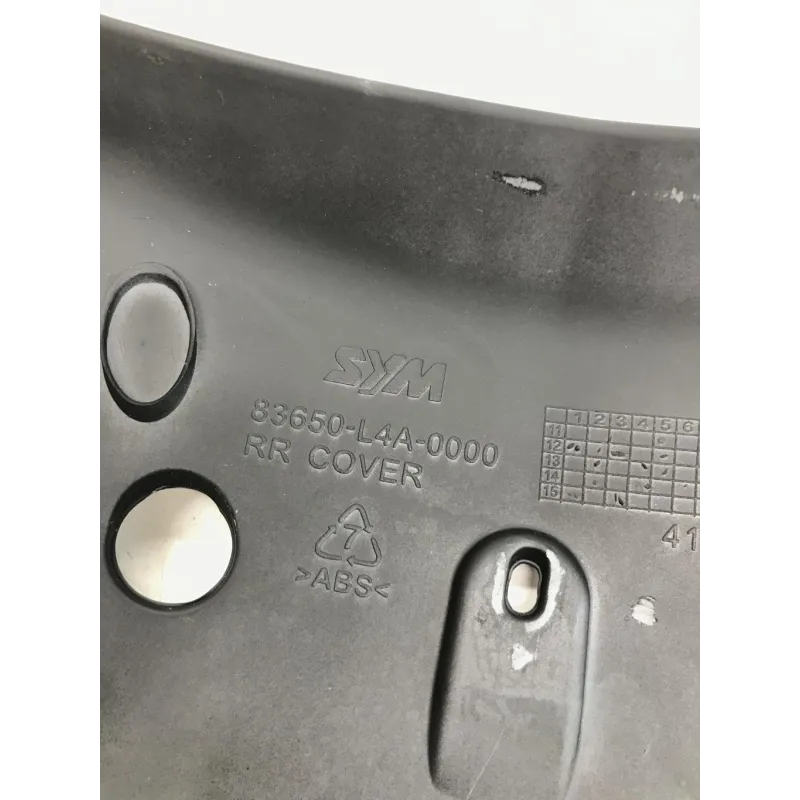 Cache jonction coque arriere SYM MAXSYM 600 2014-2017