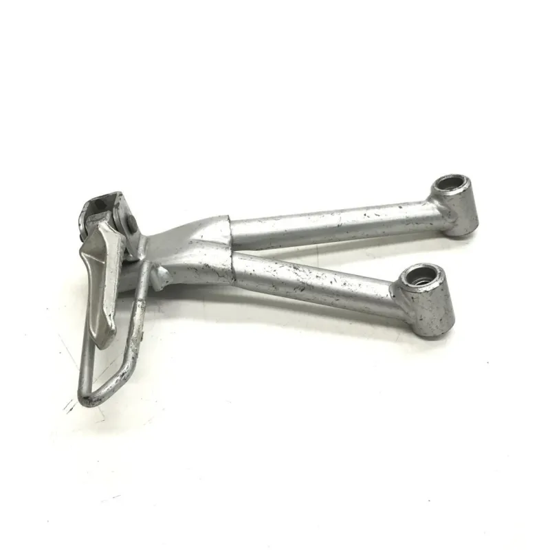 Platine arriere gauche SUZUKI GSF 600 2000-2004 N BANDIT