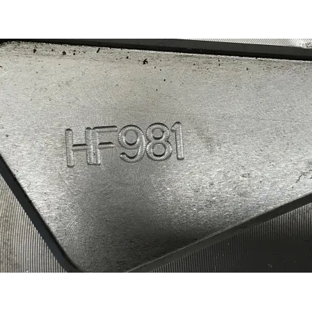 Platine avant droite et gauche YAMAHA YZF 320 2014-2018 R3