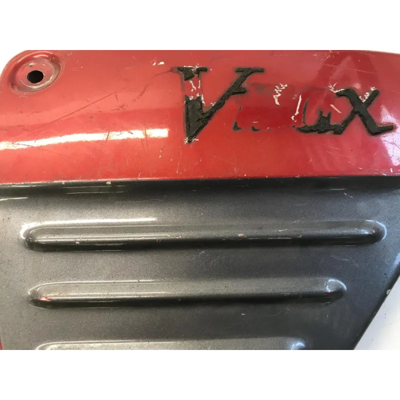 Cache carenage sous selle gauche YAMAHA VMAX 1200 1986-2007