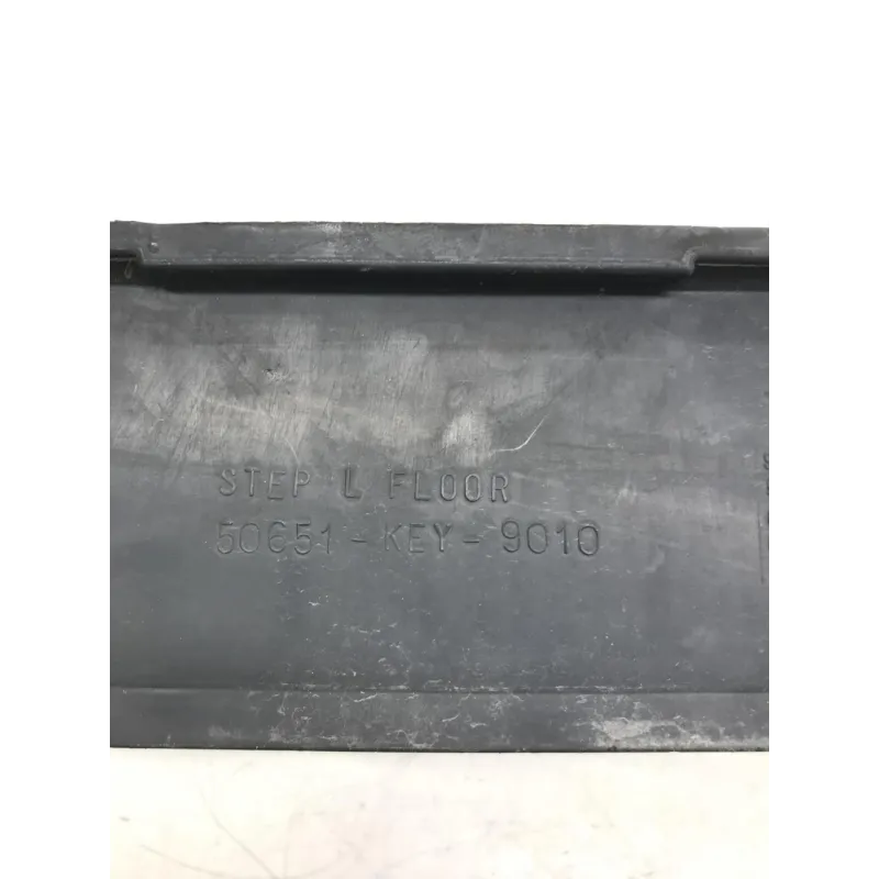 Plancher marche pied gauche HONDA FES 250 2000-2006 FORESIGHT