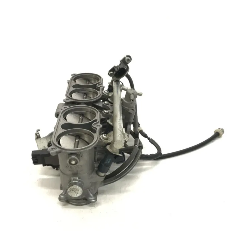 Rampe d'injection YAMAHA FZ1 1000 2006-2010 FAZER