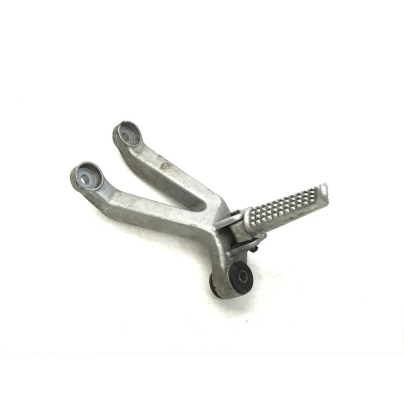 Platine et repose pieds arriere droit HONDA CBR 900 RR 1994-1995 FIREBLADE