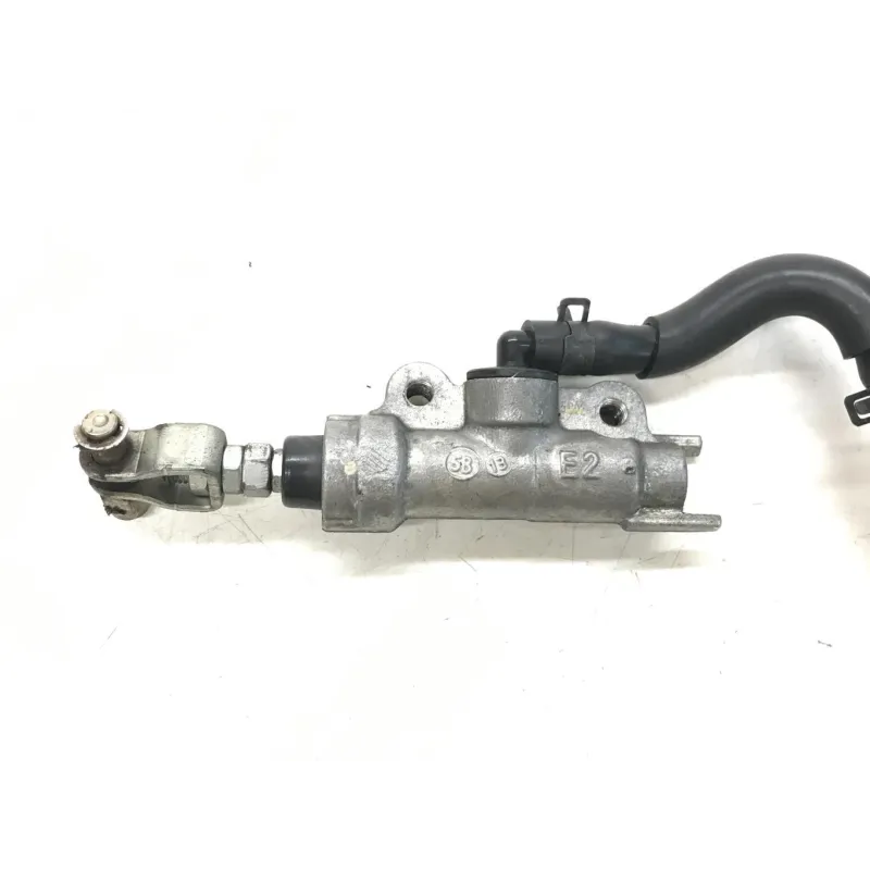 Maitre cylindre frein arriere YAMAHA YZF 320 2014-2018 R3