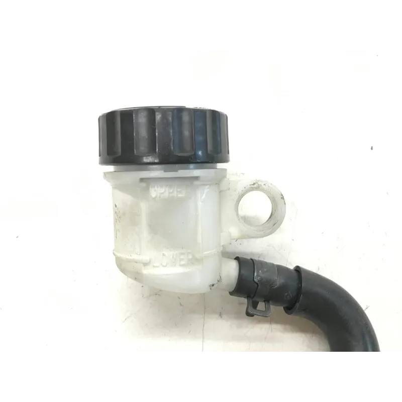 Maitre cylindre frein arriere YAMAHA YZF 320 2014-2018 R3