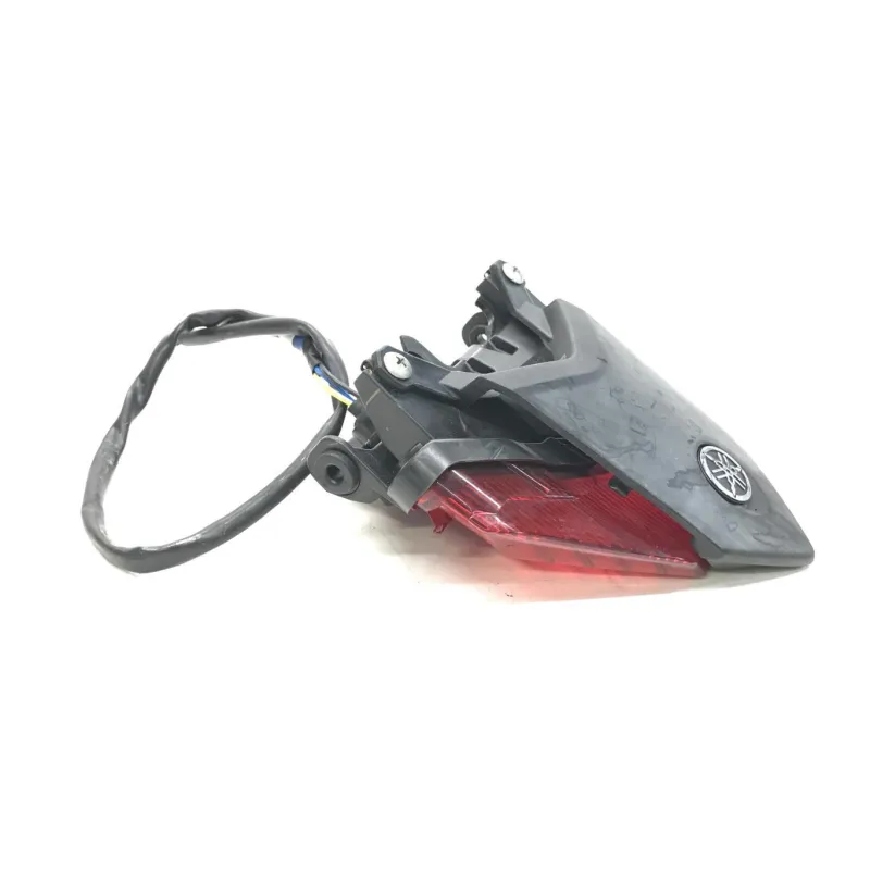 Feu arriere YAMAHA YZF 320 2014-2018 R3