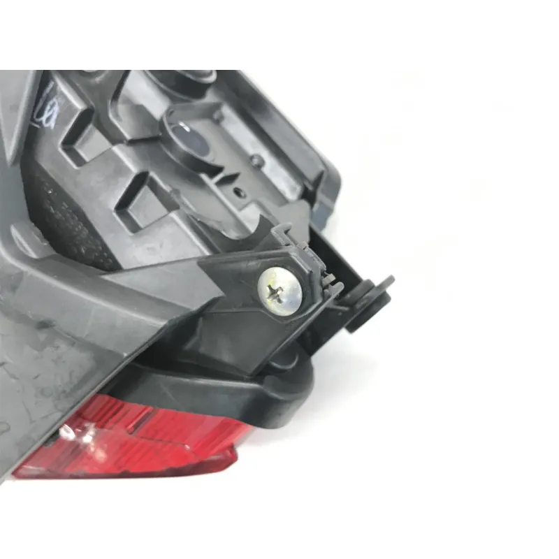 Feu arriere YAMAHA YZF 320 2014-2018 R3