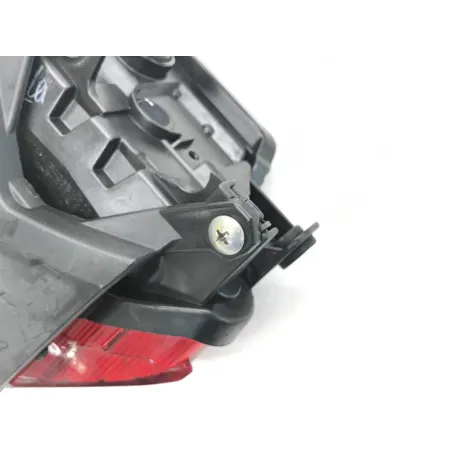 Feu arriere YAMAHA YZF 320 2014-2018 R3
