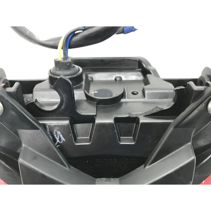 Feu arriere YAMAHA YZF 320 2014-2018 R3