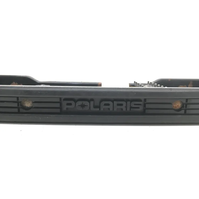 Repose pieds avant gauche POLARIS SCRAMBLER 500 2007-2009 2X4